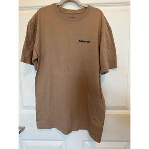 Patagonia Fish Fishing Fitz Roy Graphic Mojave Khaki Men's Small Trout T Shirt